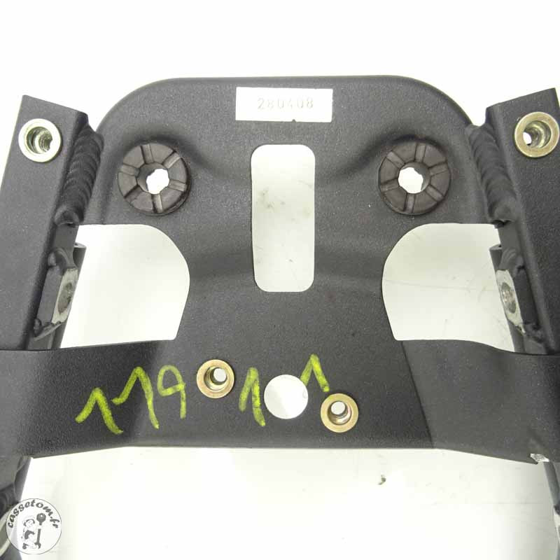 Boucle arrière  Triumph 675 street triple 2008