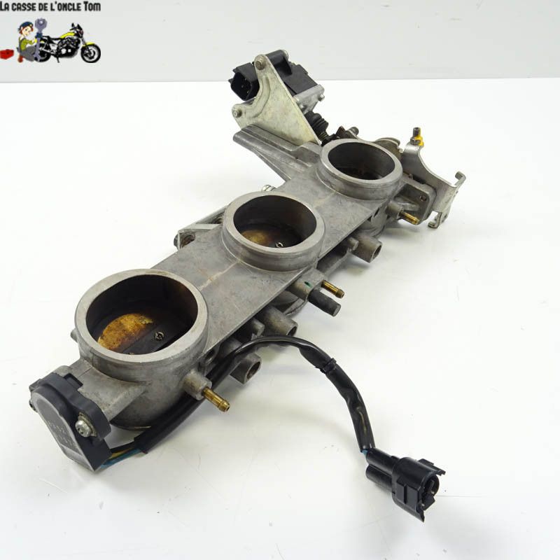 Rampe d' admission Triumph 1050 Tiger 2007 - CTM-10740-001