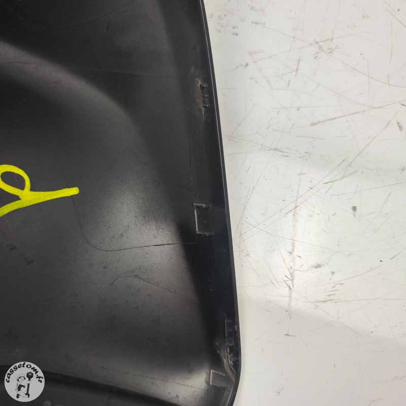 Cache résrvoir droit  Yamaha 125 MT 2020