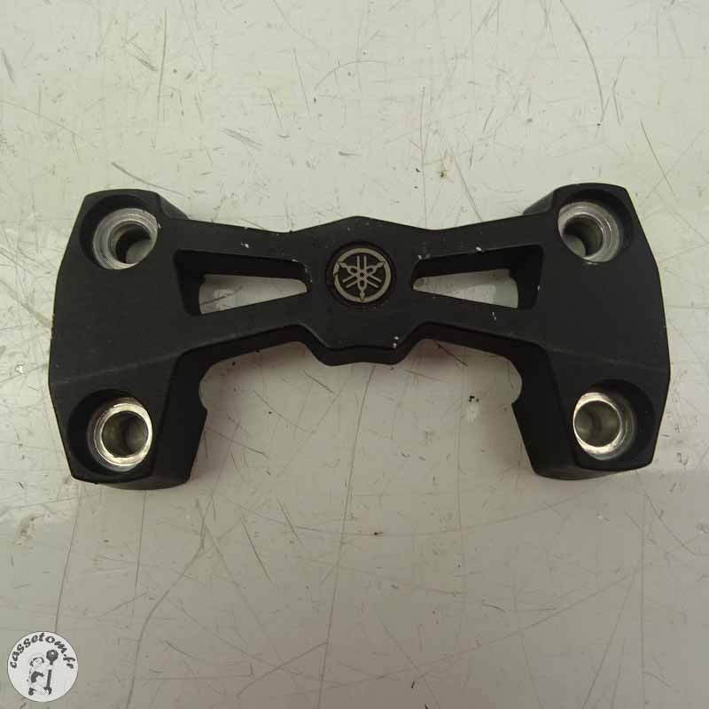 Pontet de guidon  Yamaha 125 MT 2020