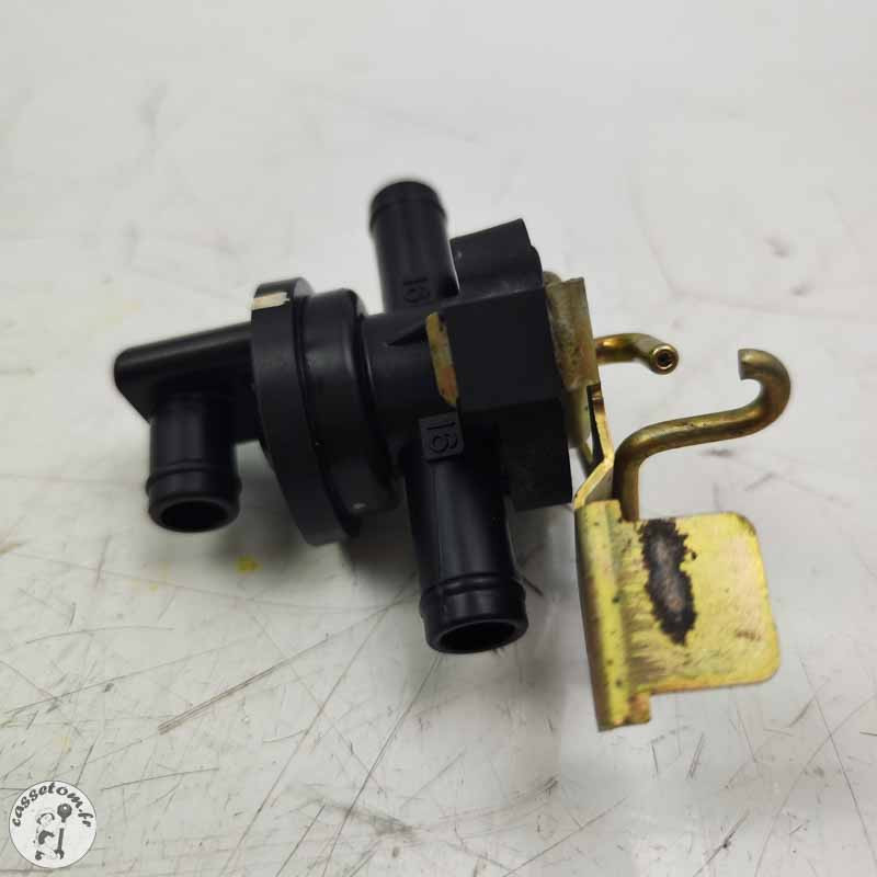 Valve de dépollution Honda 125 varadero xlv 2001