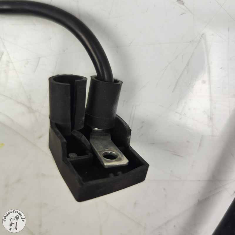 Câble de batterie  Honda 125 varadero xlv 2001