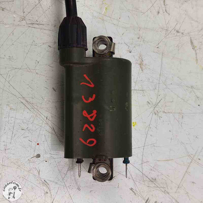 Bobine allumage  arrière  Honda 125 varadero xlv 2001