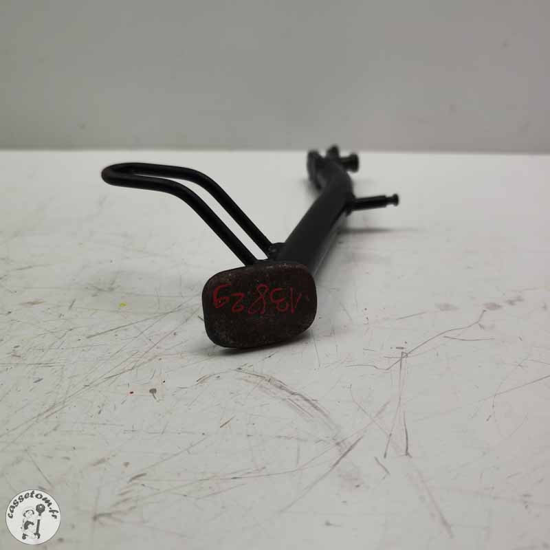 Béquille latérale  Honda 125 varadero xlv 2001