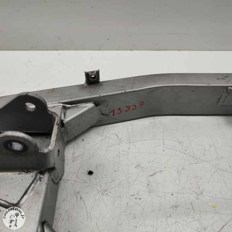 Bras oscillant  Honda 125 varadero xlv 2001