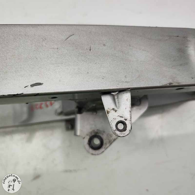 Bras oscillant  Honda 125 varadero xlv 2001