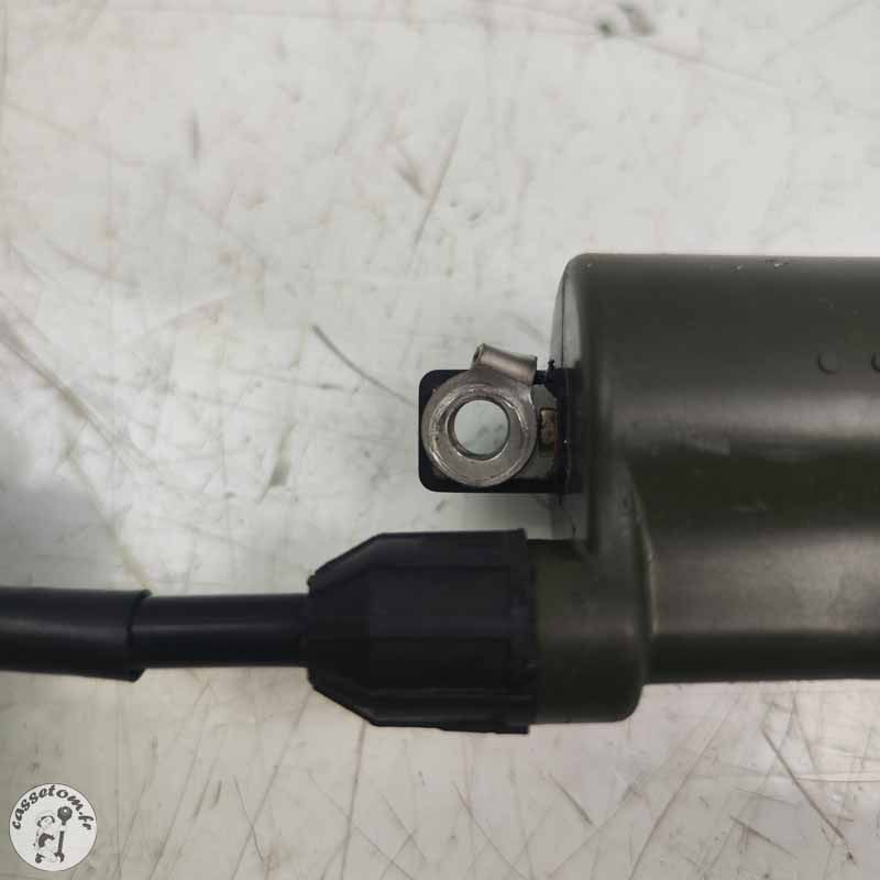Bobine d'allumage avant Honda 125 varadero xlv 2001
