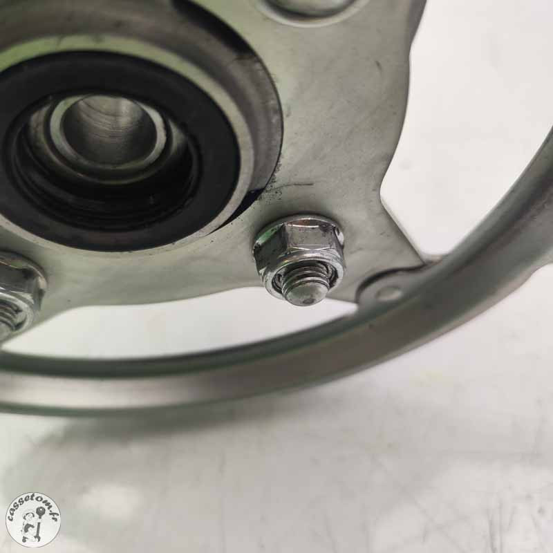 Porte couronne + couronne  Honda 125 varadero xlv 2001