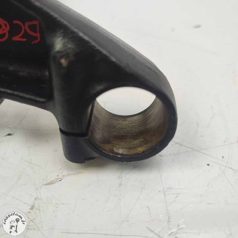 Té de fourche inferieur  Honda 125 varadero xlv 2001
