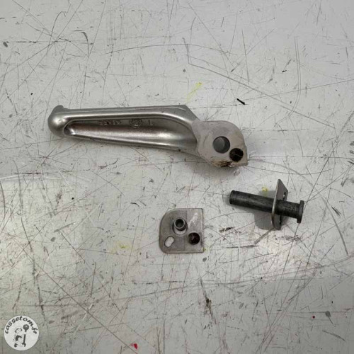 Repose pied arrière gauche  Aprilia 660 rs 2024