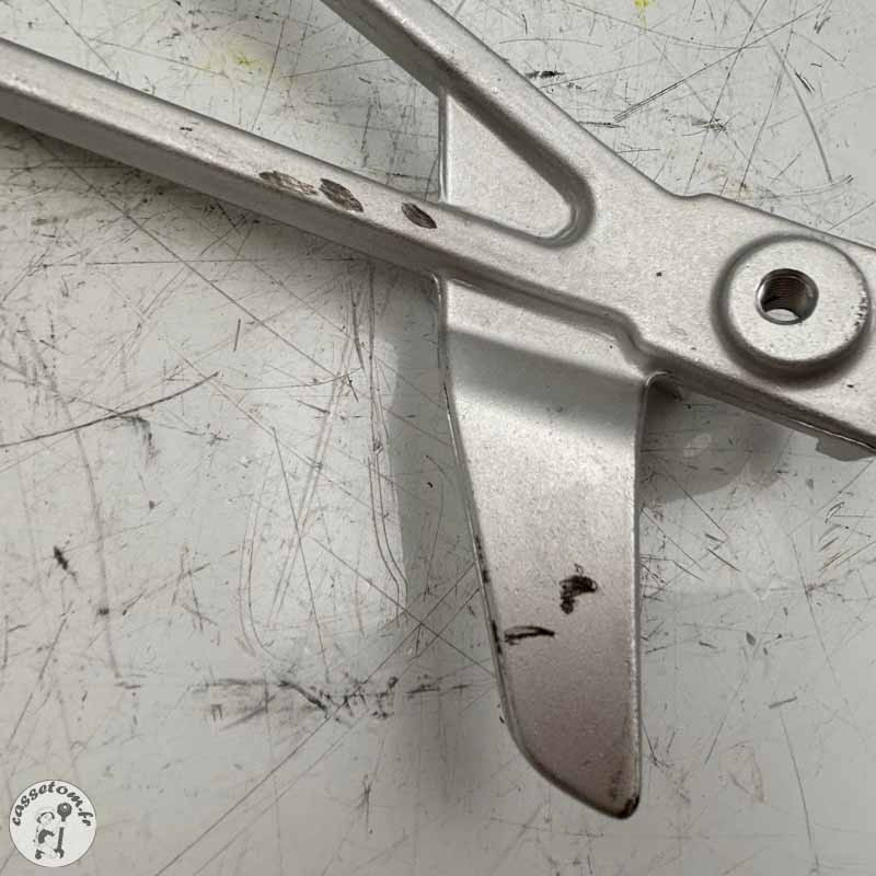 Platine arrière gauche  Aprilia 660 rs 2024