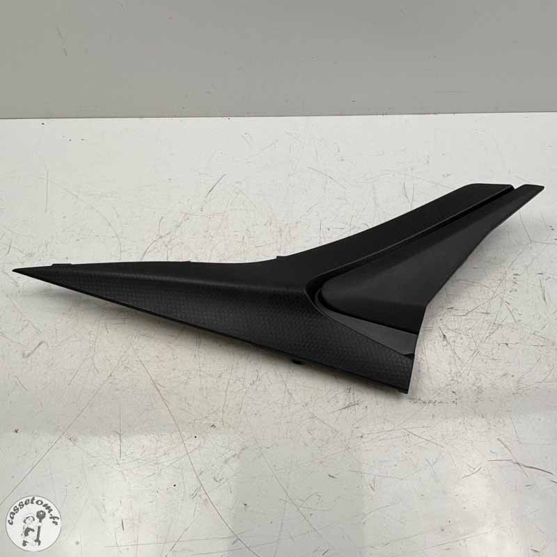Carénage sous selle droit  Aprilia 660 rs 2024