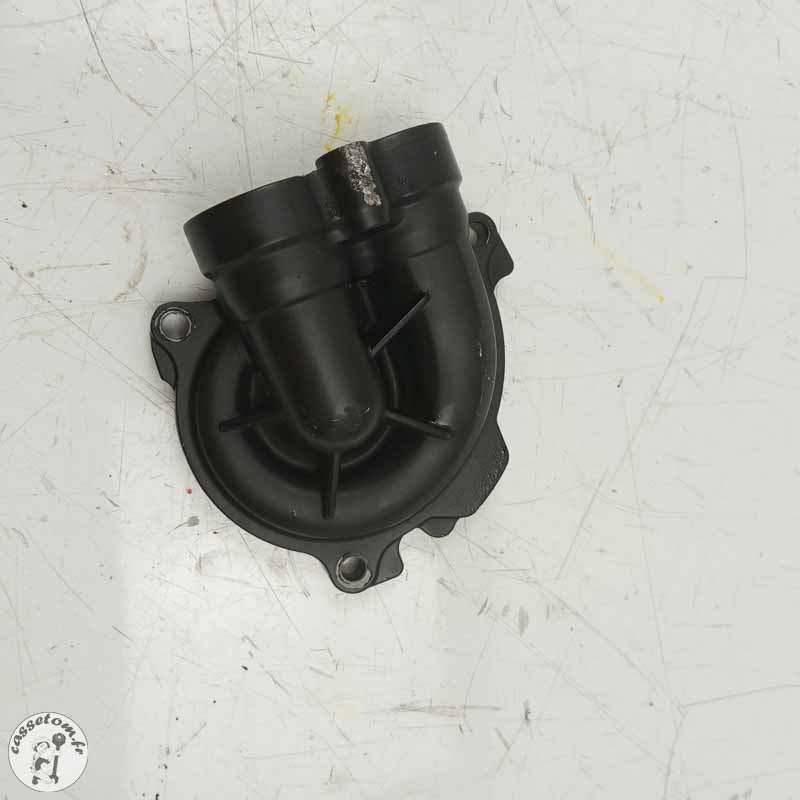 Carter pompe à eau Yamaha 700 Mt-07 2018 Occasion | CasseTom