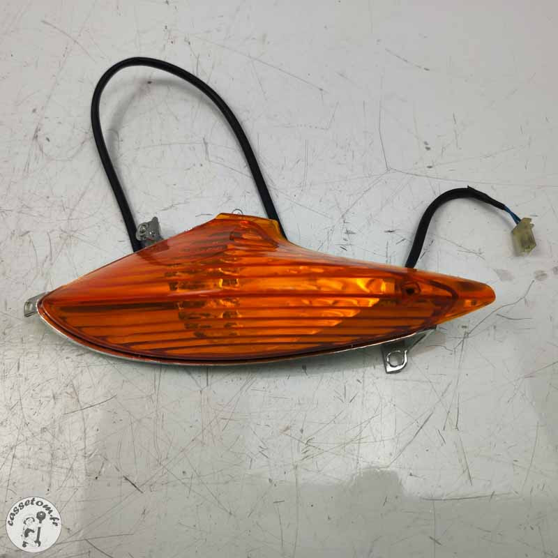 Clignotant arrière droit  Honda 125 varadero xlv 2001