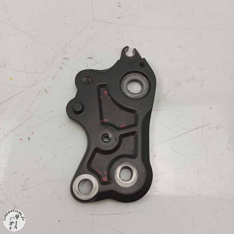 Support platine avant droit  Yamaha 700 Mt-07 2018