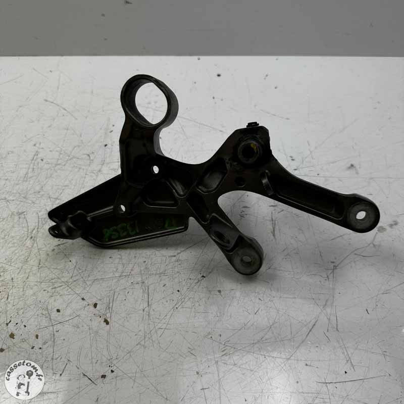 Platine avec repose pied avant droit  Honda 1000 CB1000R 2008