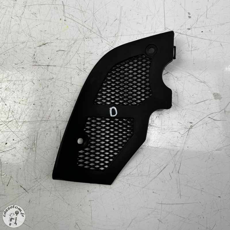 Cache réservoir avant droit   Honda 1000 CB1000R 2008