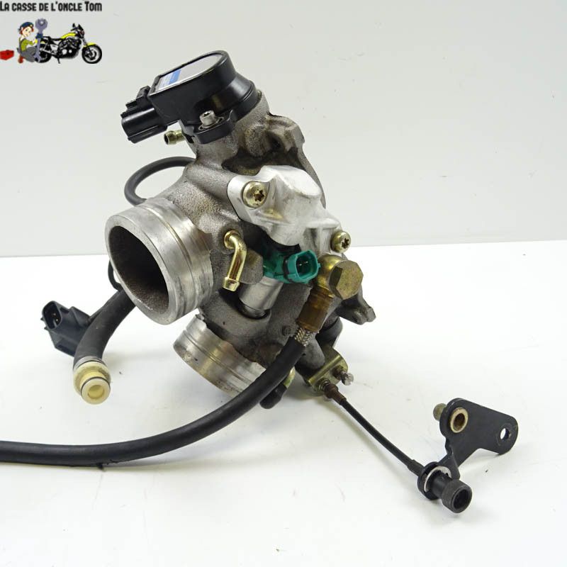 Rampe d'injection Aprilia 1000 RSV 2000 - CTM-9808-042