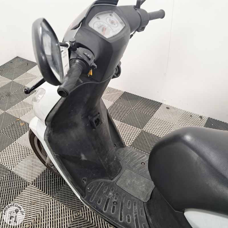 Peugeot 50 Kisbee de  2011