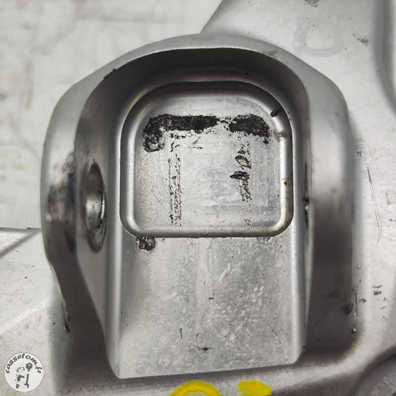 Platine avant droite  KTM 690 smc-r 2021