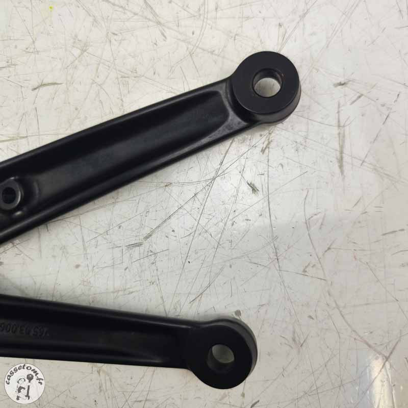 Platine arrière droite  KTM 690 smc-r 2021