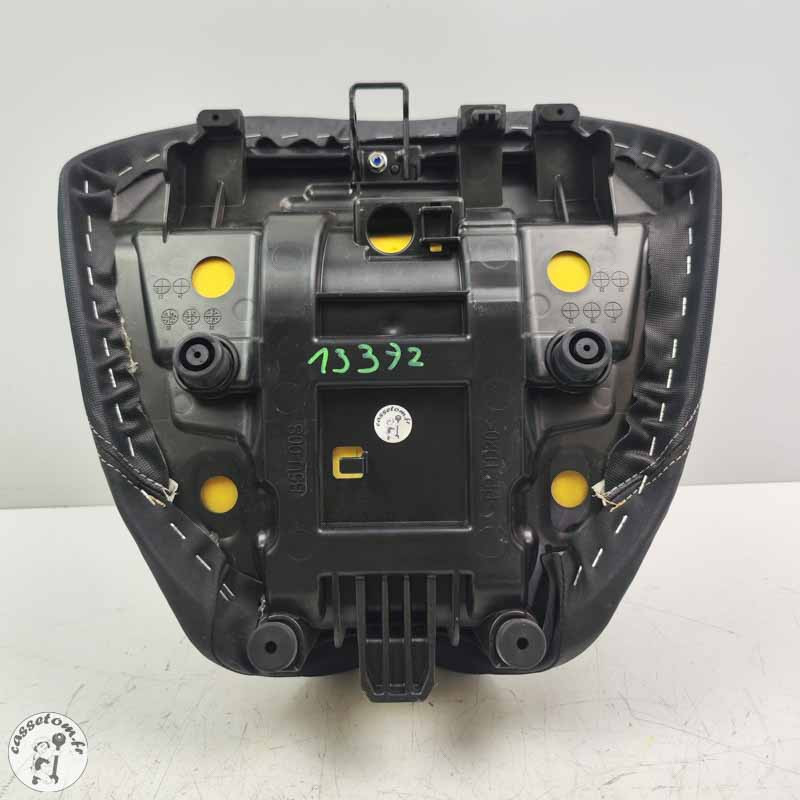 Selle pilote  Yamaha 900 Mt tracer 2023