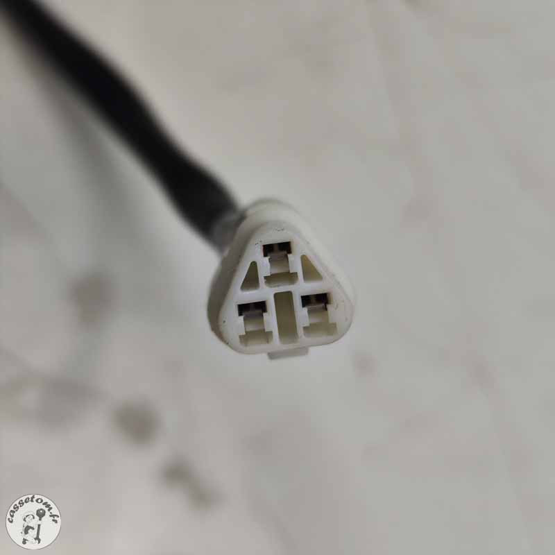 Feu arrière  Yamaha 900 Mt tracer 2023