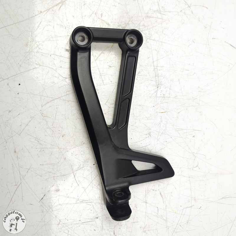 Platine  arrière droit  Yamaha 900 Mt tracer 2023