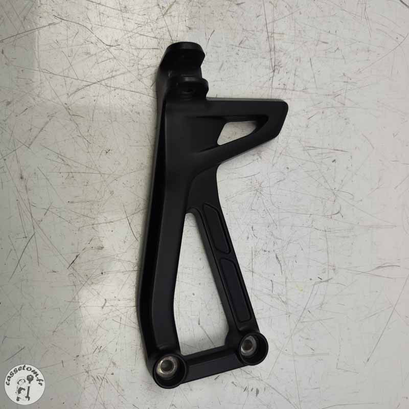 Platine arrière gauche  Yamaha 900 Mt tracer 2023