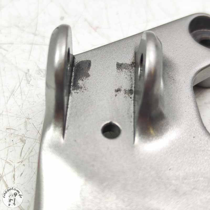 Platine avant gauche  Yamaha 900 Mt tracer 2023