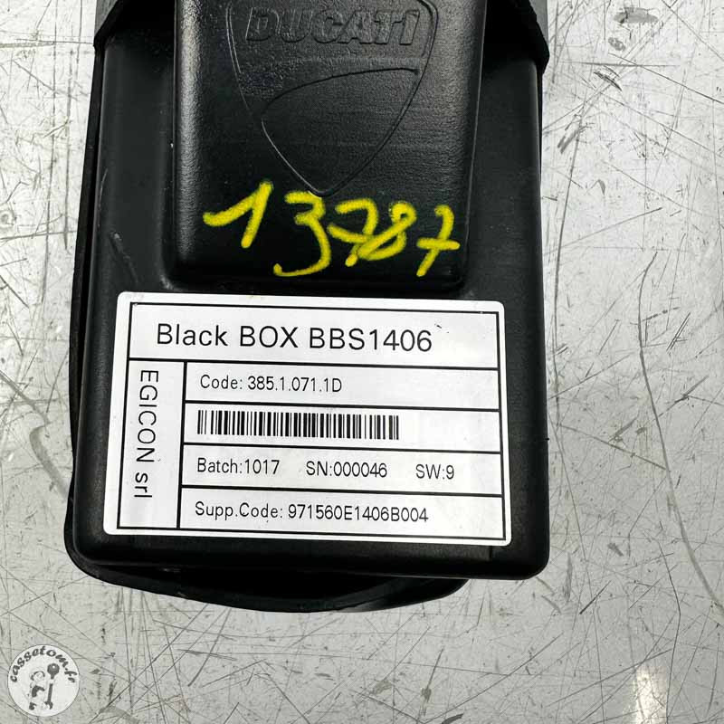 Black BOX  Ducati 1200 Monster 2017