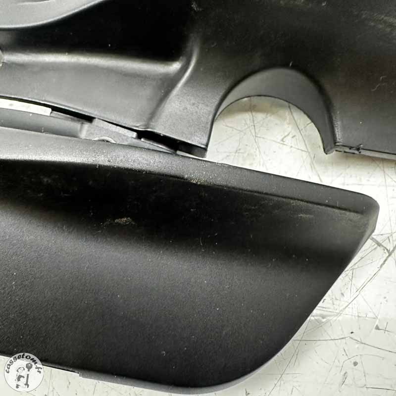 Bride fixation canister avec couvercle gauche supérieur  Ducati 1200 Monster 2017