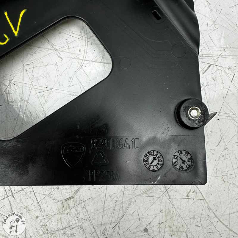 Support centrale d'injection  Ducati 1200 Monster 2017