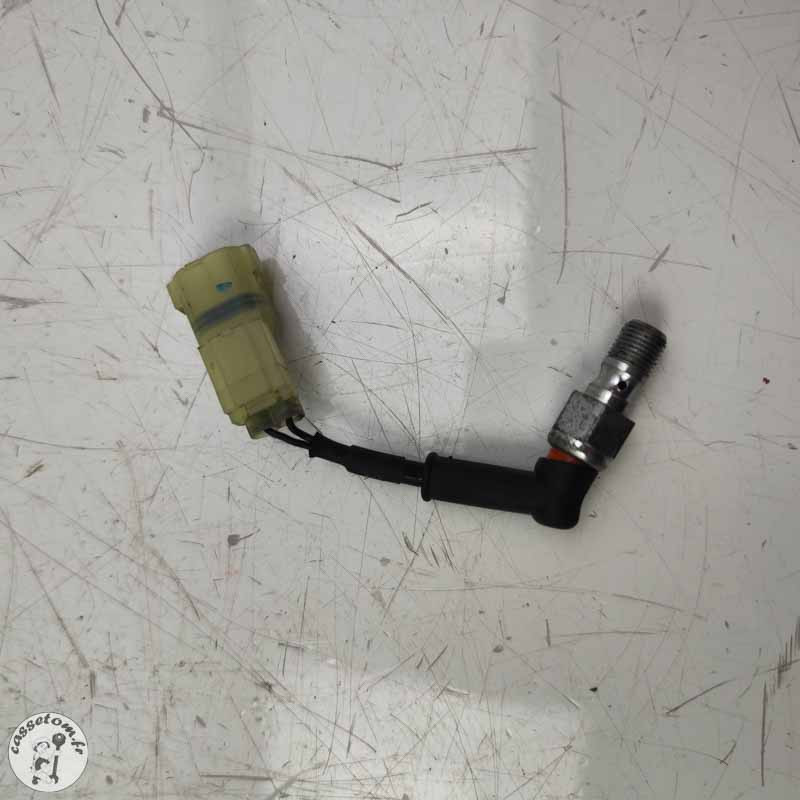 Contacteur de frein avant  KTM 790 duke l 2023