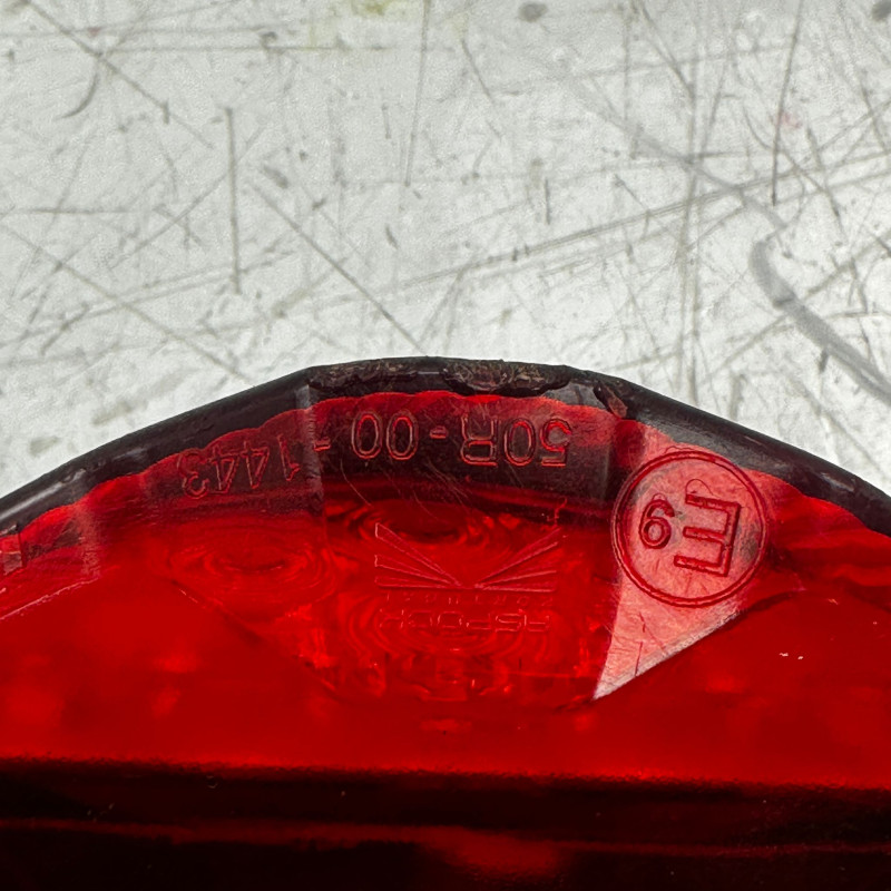 Feu arrière  KTM 790 duke l 2023