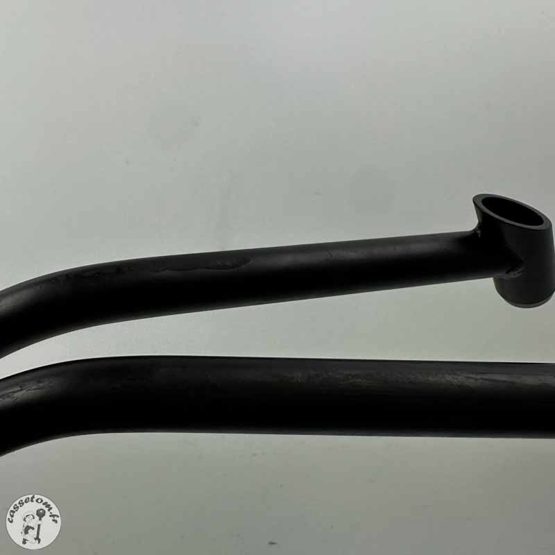 Platine + repose pied arrière gauche  KTM 790 duke l 2023