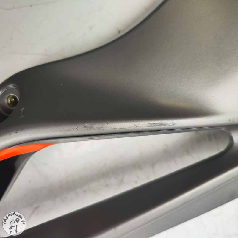 Demi boucle arrière gauche  KTM 790 duke l 2023