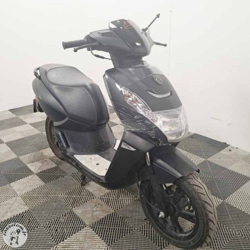 Peugeot 50 Kisbee de  2024