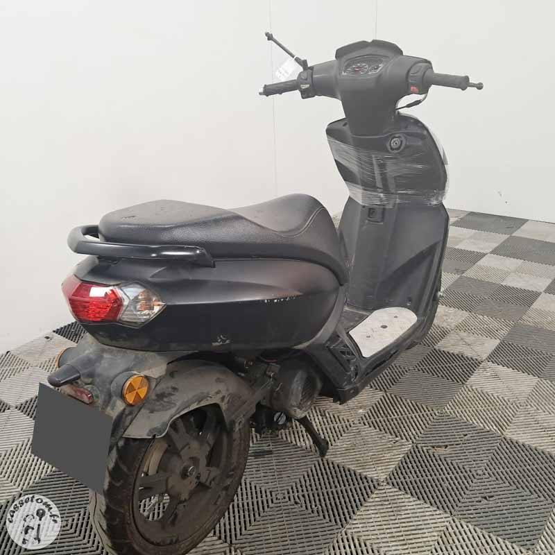 Peugeot 50 Kisbee de  2024