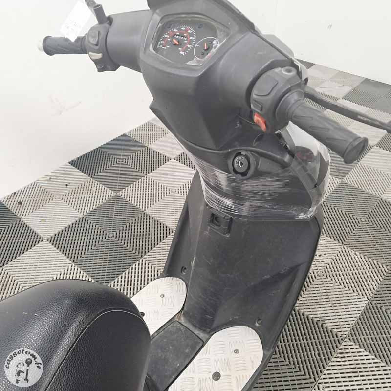 Peugeot 50 Kisbee de  2024