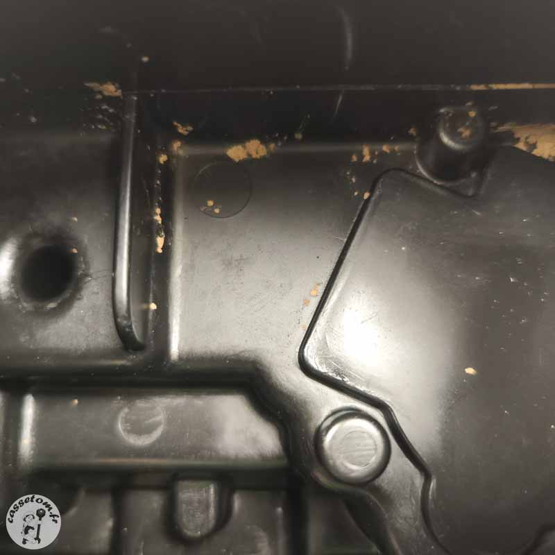 Boitier de filtre à air sans filtre  Triumph 2300 rocket III 2005