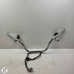 Guidon avec commodos  Triumph 2300 rocket III 2005