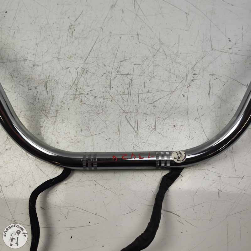 Guidon avec commodos  Triumph 2300 rocket III 2005