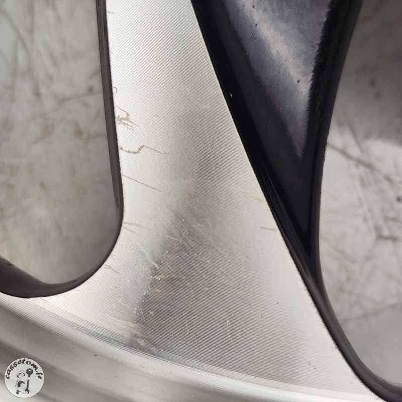 Jante avant  Triumph 2300 rocket III 2005