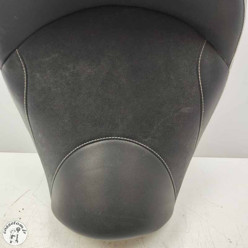 Selle pilote confort  Triumph 2300 rocket III 2005