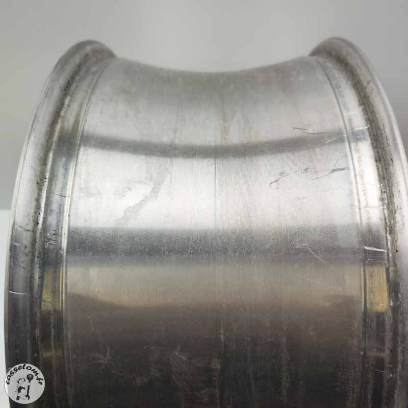 Jante arrière  Triumph 2300 rocket III 2005