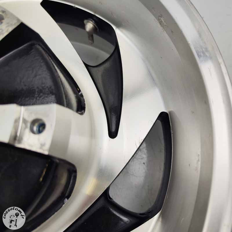 Jante arrière  Triumph 2300 rocket III 2005