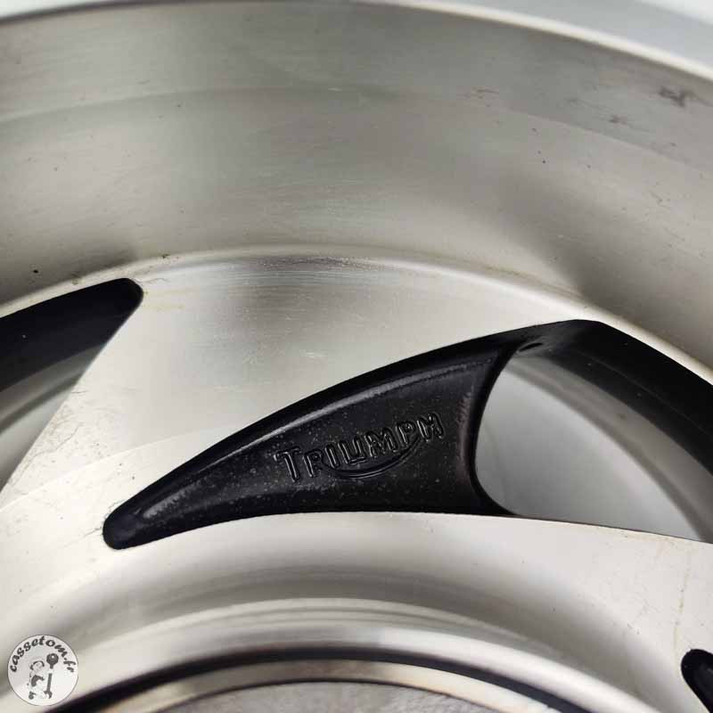 Jante arrière  Triumph 2300 rocket III 2005