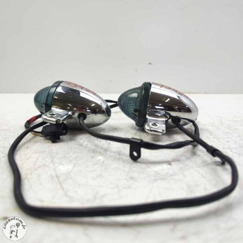 Clignotants avant  Triumph 2300 rocket III 2005