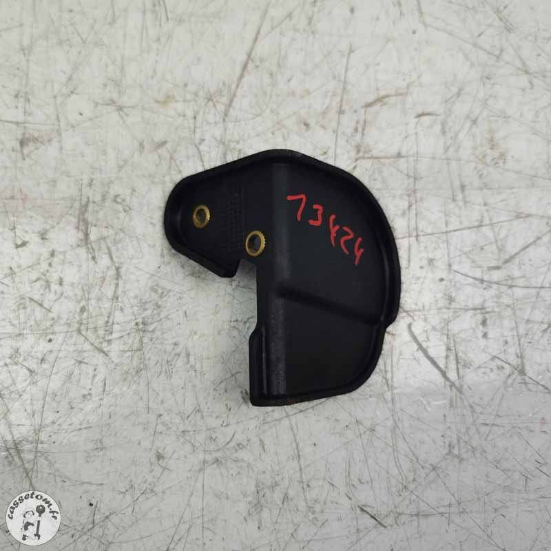 Lot de plastique ( cache cadre )  Triumph 2300 rocket III 2005